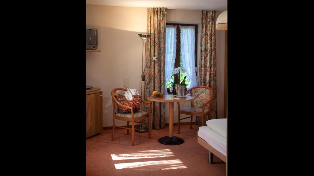 Hotel & Spa Cacciatori Cademario Ruang foto
