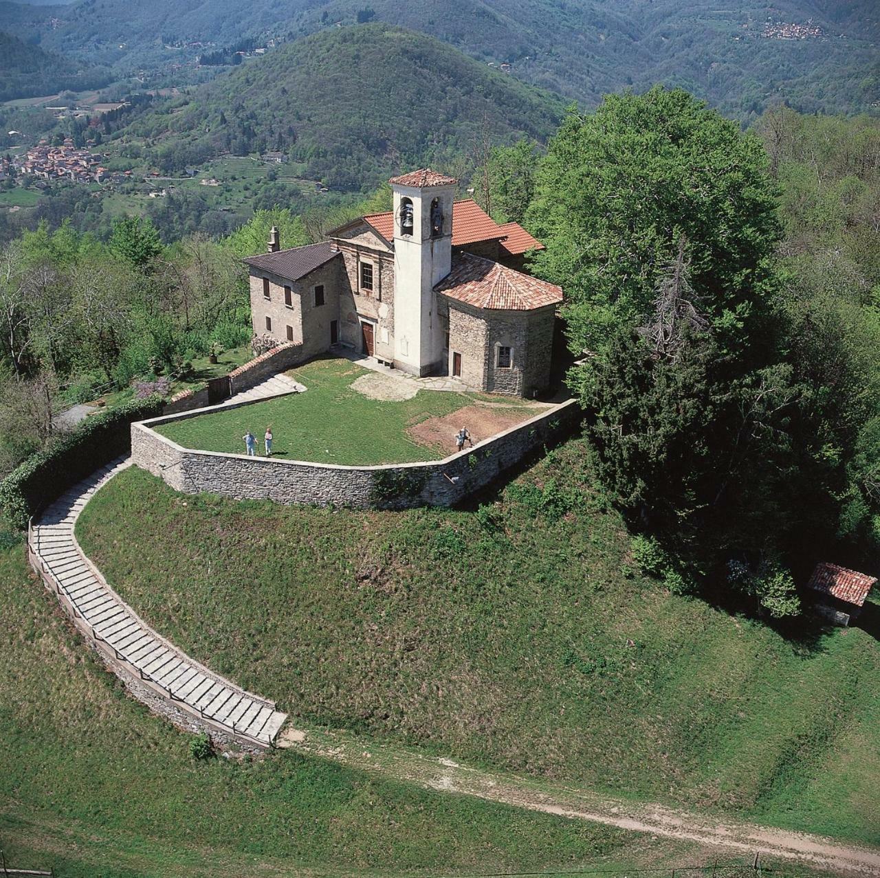 Hotel & Spa Cacciatori Cademario Bagian luar foto